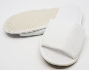 画像2: 使い捨てスリッパ GL300 フリーサイズ 白 300足 個別包装 (2)