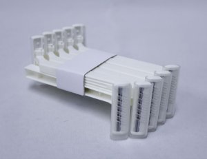 画像2: 袋が必要ないお店様に!  使い捨て シェーバー2枚刃 (バルク) 100本入り箱×20個  2000本入り (2)