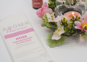 画像4: 化粧品基準  使い捨て 紙おしぼり アロマおしぼり アロマプレミアム ローズ  VB COSME 1ケース 600本 (4)