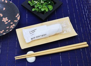 画像2: 抗ウイルス・抗菌 布製のおしぼり 使い切りタイプ  COTTON 丸型 400本入り 日本製 (2)